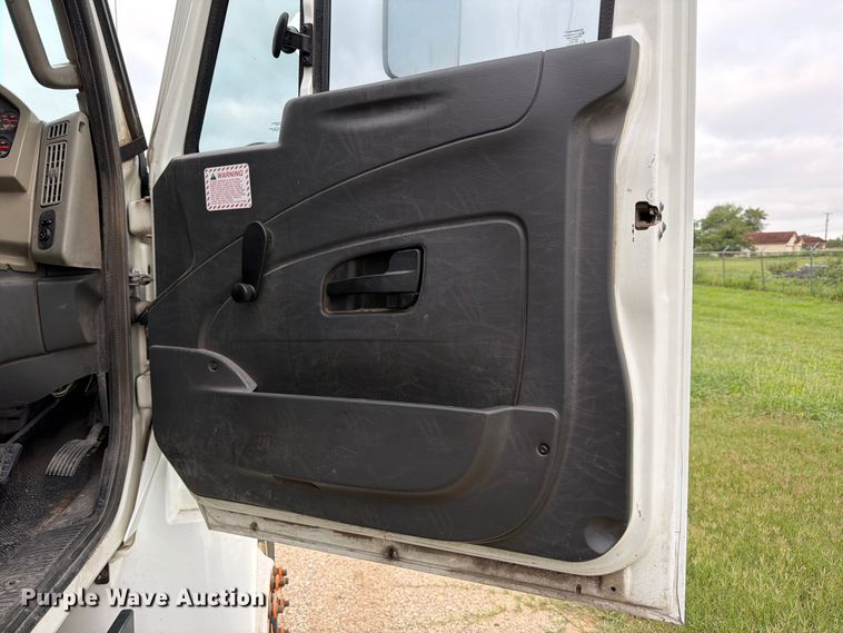 image for item ED5336 2016 International 4300 street sweeper truck