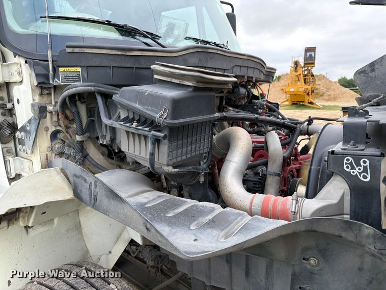 image for item ED5336 2016 International 4300 street sweeper truck