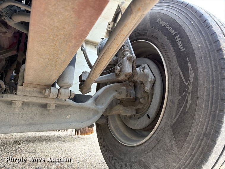 image for item ED5336 2016 International 4300 street sweeper truck