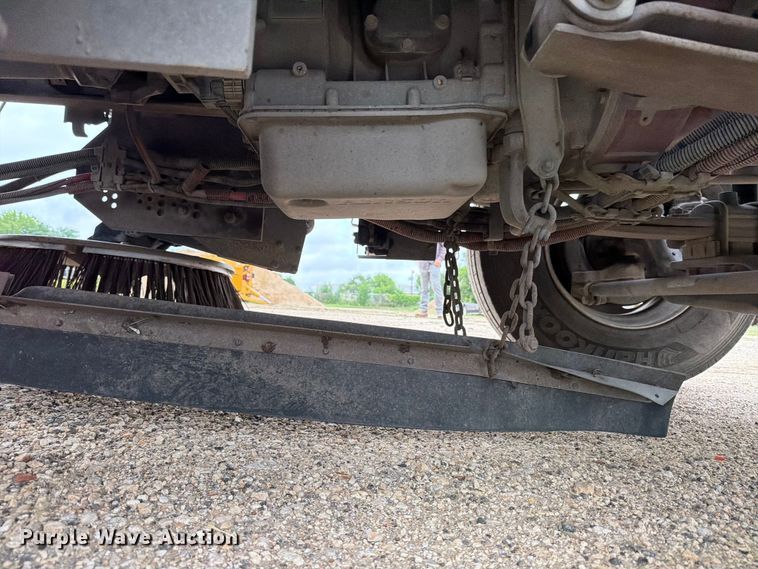 image for item ED5336 2016 International 4300 street sweeper truck