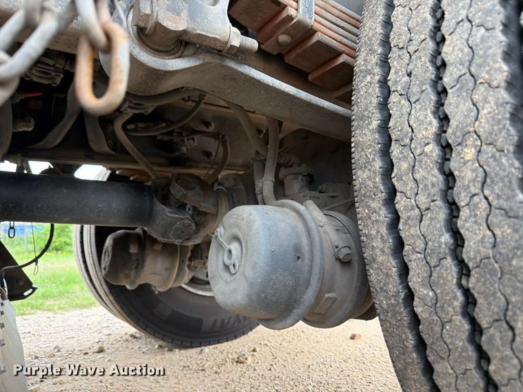 image for item ED5336 2016 International 4300 street sweeper truck