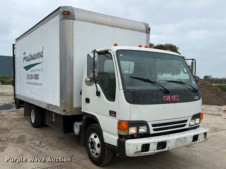 image for item ED5342 2005 GMC W4500 box truck