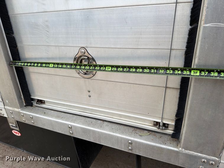 image for item ED5342 2005 GMC W4500 box truck