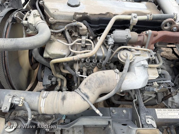 image for item ED5342 2005 GMC W4500 box truck
