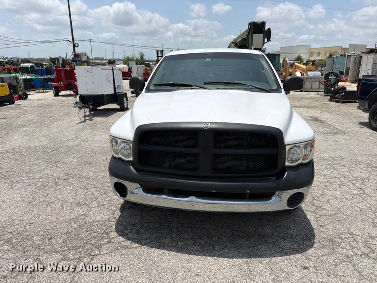 image for item ED5346 2004 Dodge Ram 2500 Crew Cab pickup truck