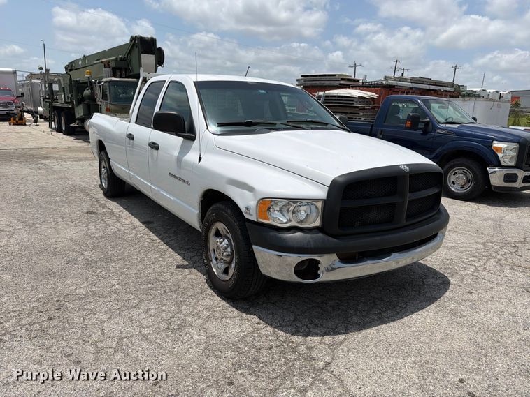 image for item ED5346 2004 Dodge Ram 2500 Crew Cab pickup truck