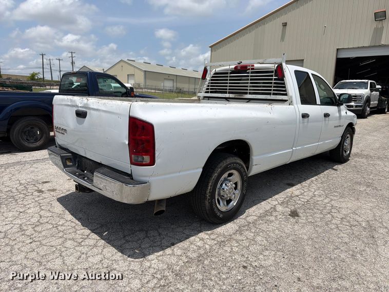 image for item ED5346 2004 Dodge Ram 2500 Crew Cab pickup truck