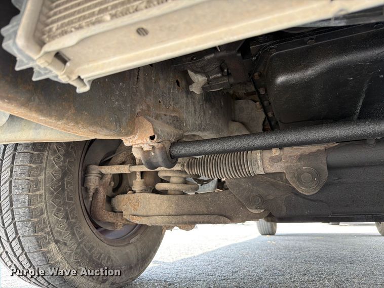 image for item ED5346 2004 Dodge Ram 2500 Crew Cab pickup truck