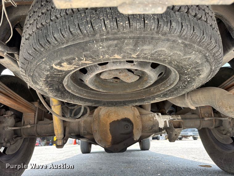 image for item ED5346 2004 Dodge Ram 2500 Crew Cab pickup truck