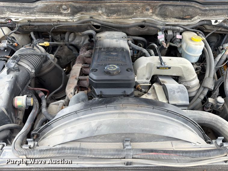 image for item ED5346 2004 Dodge Ram 2500 Crew Cab pickup truck