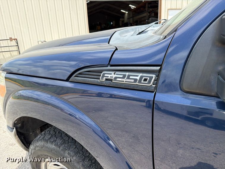 image for item ED5347 2012 Ford F250 Super Duty pickup truck