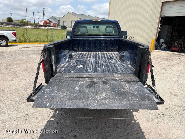 image for item ED5347 2012 Ford F250 Super Duty pickup truck