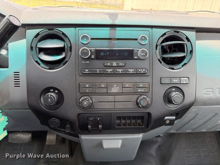 image for item ED5347 2012 Ford F250 Super Duty pickup truck