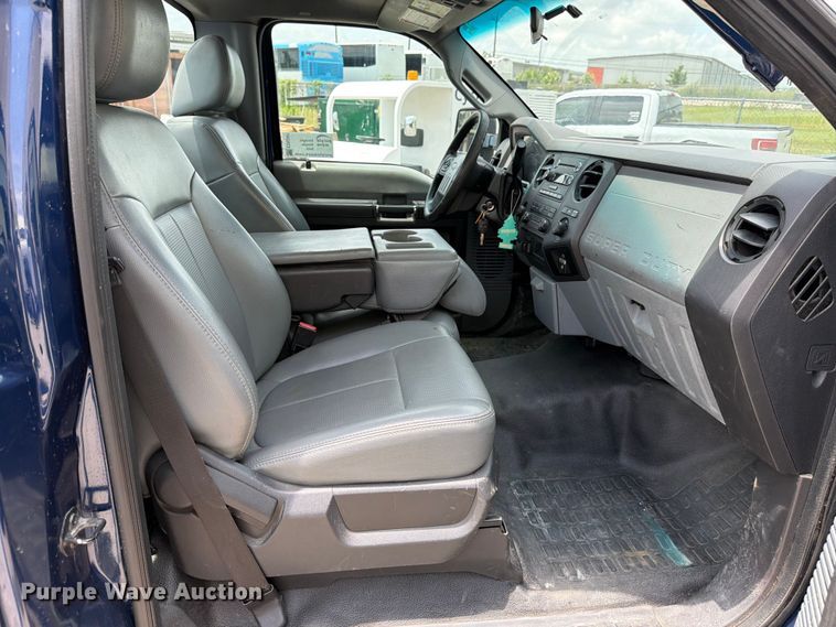 image for item ED5347 2012 Ford F250 Super Duty pickup truck