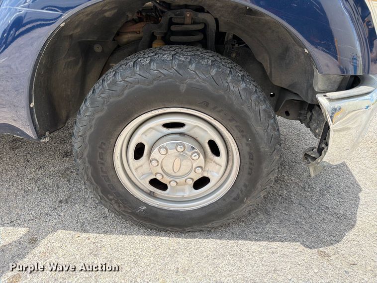 image for item ED5347 2012 Ford F250 Super Duty pickup truck