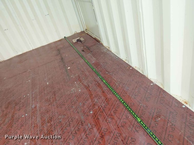 image for item EE1622 Shipping container