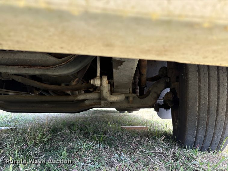 image for item EF1044 2006 Ford F550 RV