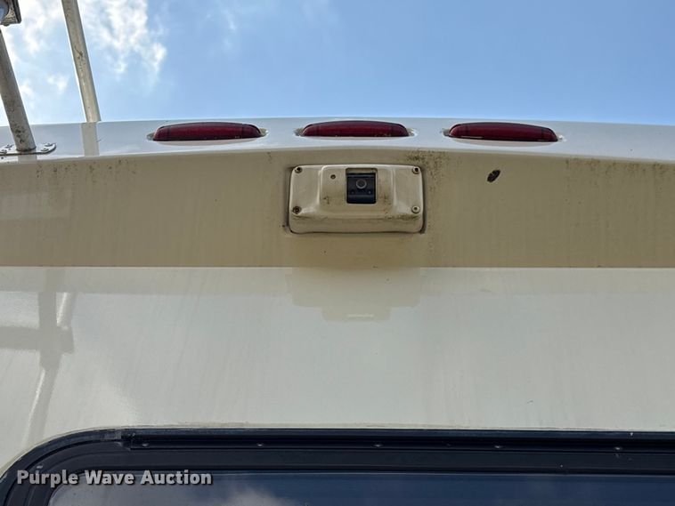 image for item EF1044 2006 Ford F550 RV