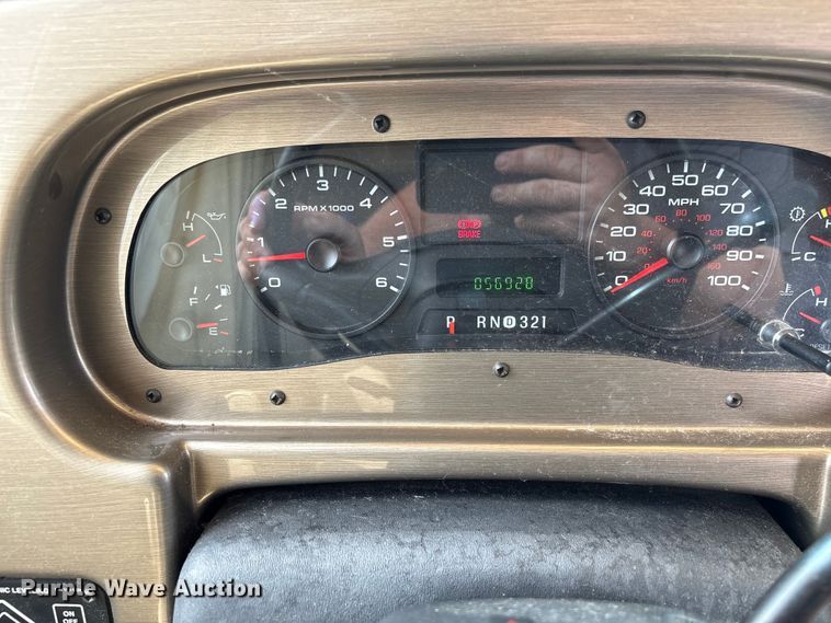 image for item EF1044 2006 Ford F550 RV