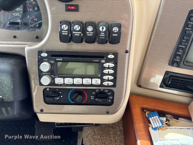 image for item EF1044 2006 Ford F550 RV