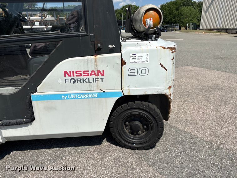 image for item EF1238 2015 Nissan PF90YLP forklift
