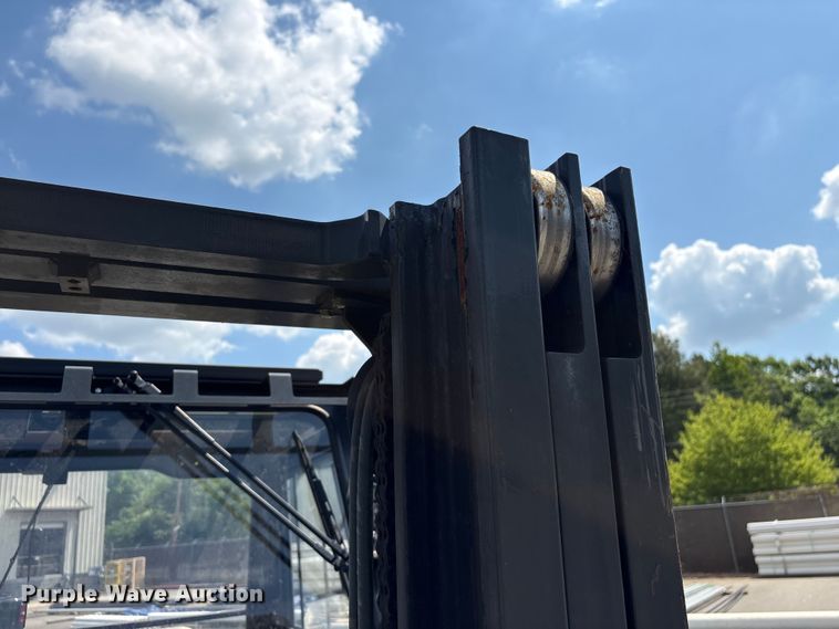 image for item EF1238 2015 Nissan PF90YLP forklift