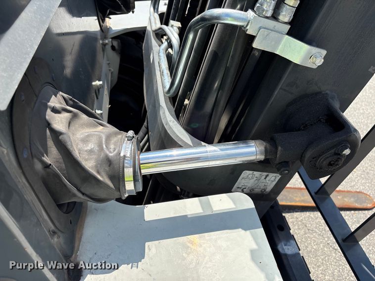 image for item EF1238 2015 Nissan PF90YLP forklift