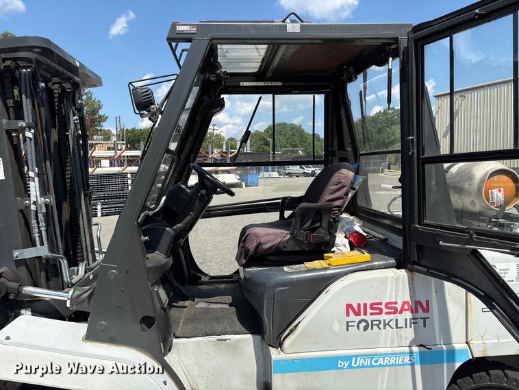 image for item EF1238 2015 Nissan PF90YLP forklift