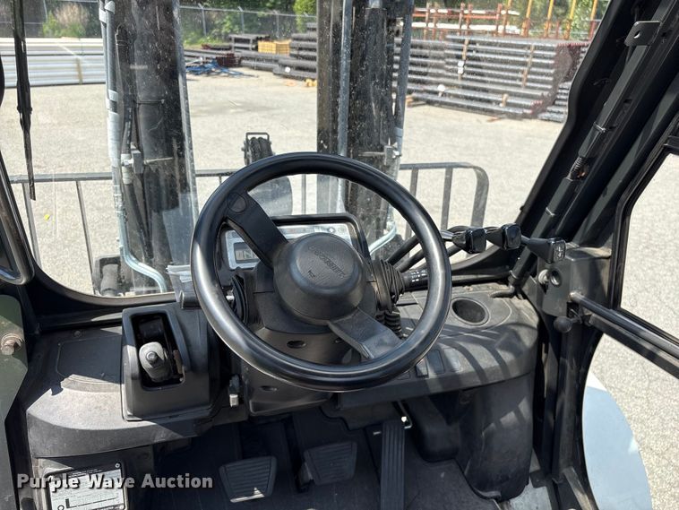 image for item EF1238 2015 Nissan PF90YLP forklift