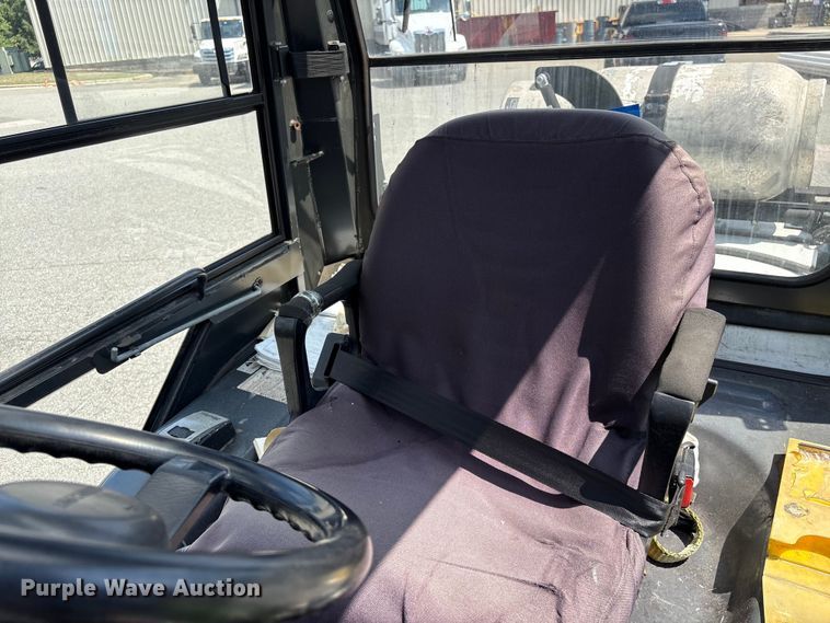 image for item EF1238 2015 Nissan PF90YLP forklift