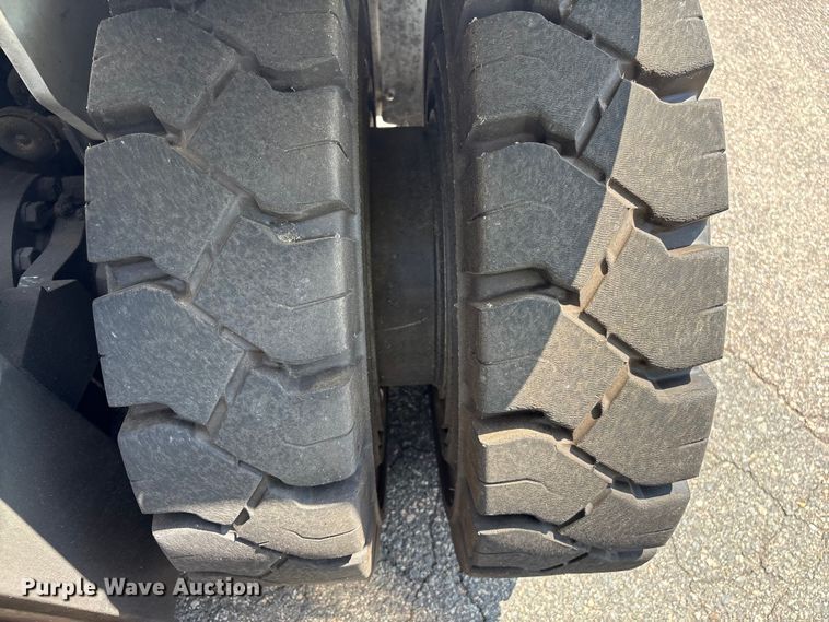 image for item EF1238 2015 Nissan PF90YLP forklift