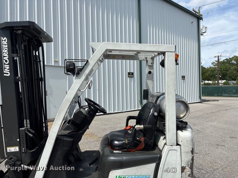 image for item EF1241 2018 UniCarriers CFS40 forklift