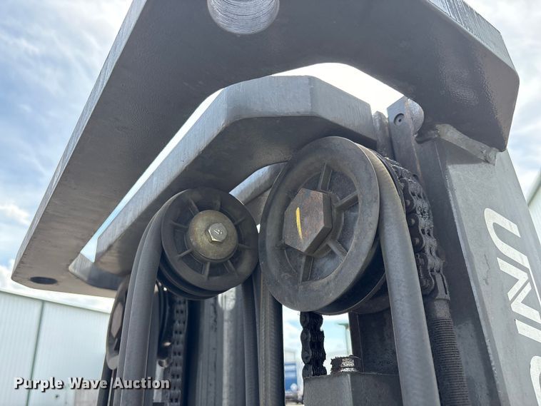 image for item EF1241 2018 UniCarriers CFS40 forklift
