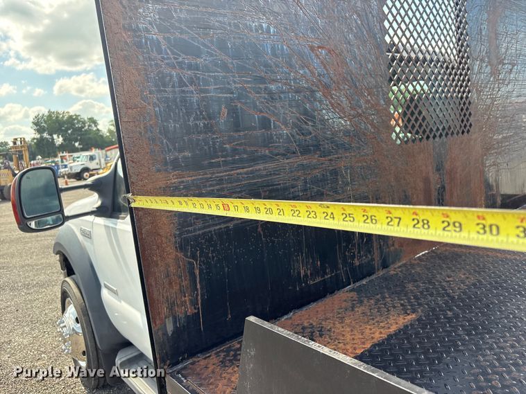 image for item EG5884 2007 Ford F450 Super Duty flatbed truck