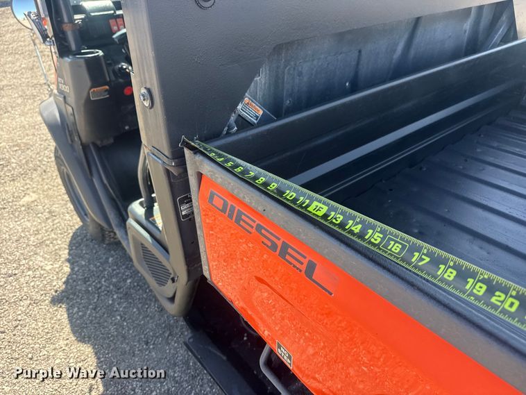 image for item EG8890 2013 Kubota RTV-X900 utility / service truck