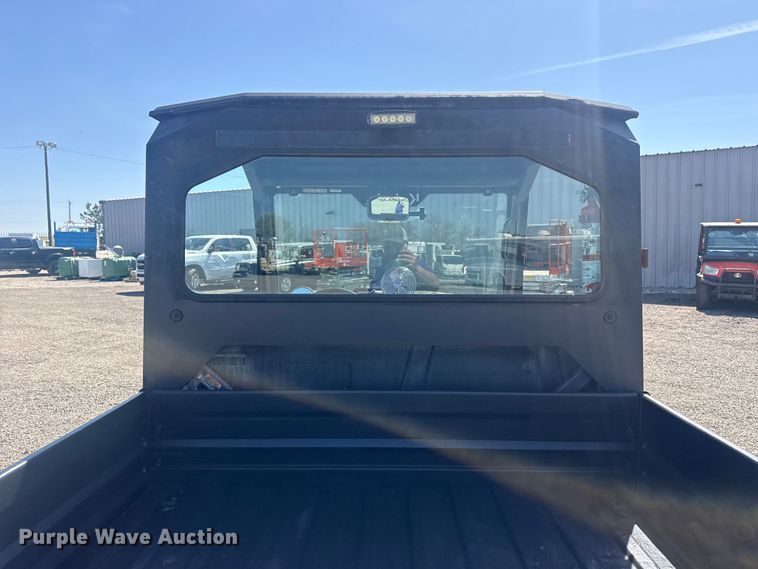 image for item EG8890 2013 Kubota RTV-X900 utility / service truck