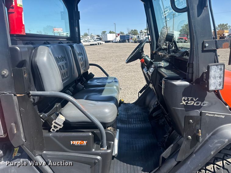image for item EG8890 2013 Kubota RTV-X900 utility / service truck