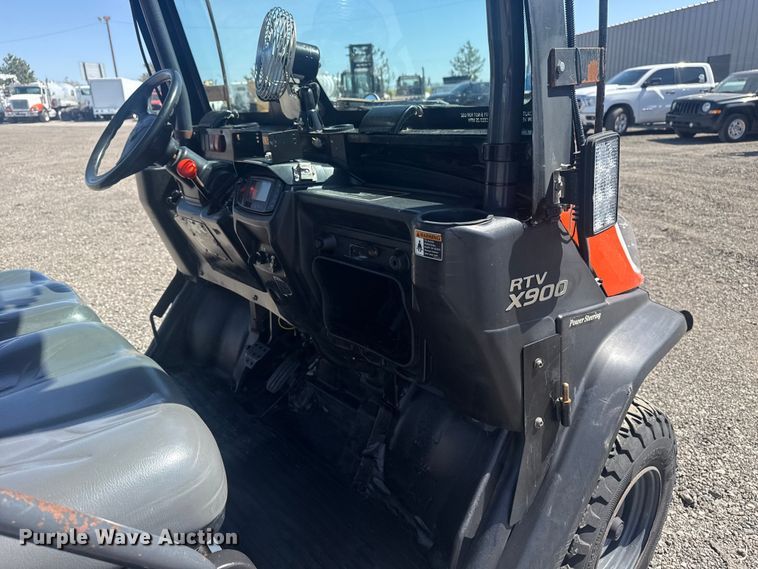 image for item EG8890 2013 Kubota RTV-X900 utility / service truck