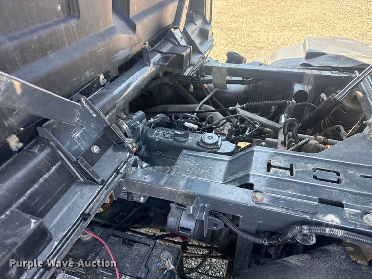 image for item EG8890 2013 Kubota RTV-X900 utility / service truck
