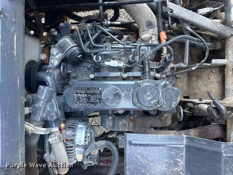 image for item EG8890 2013 Kubota RTV-X900 utility / service truck