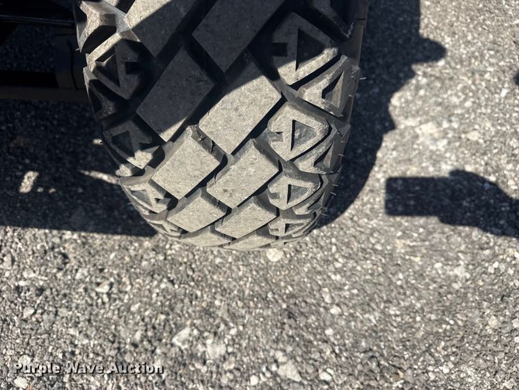 image for item EG8890 2013 Kubota RTV-X900 utility / service truck
