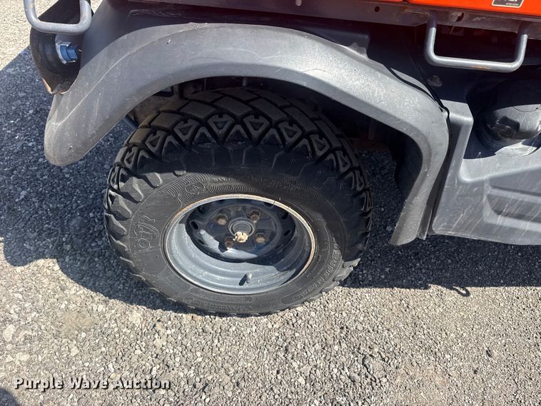 image for item EG8890 2013 Kubota RTV-X900 utility / service truck