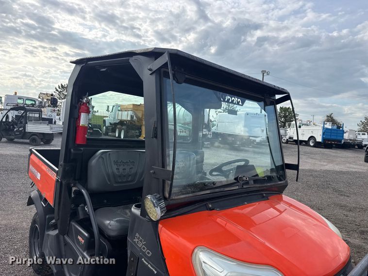 image for item EG8966 2015 Kubota RTV-X900 utility vehicle