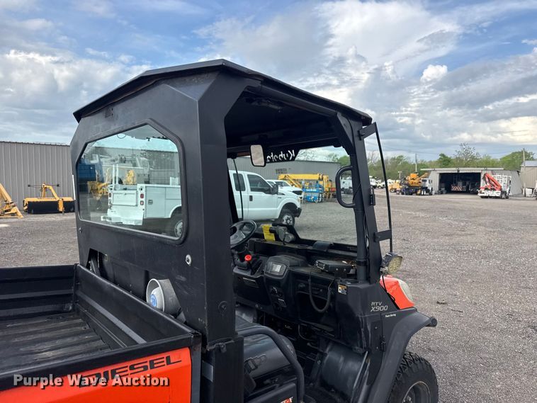 image for item EG8966 2015 Kubota RTV-X900 utility vehicle