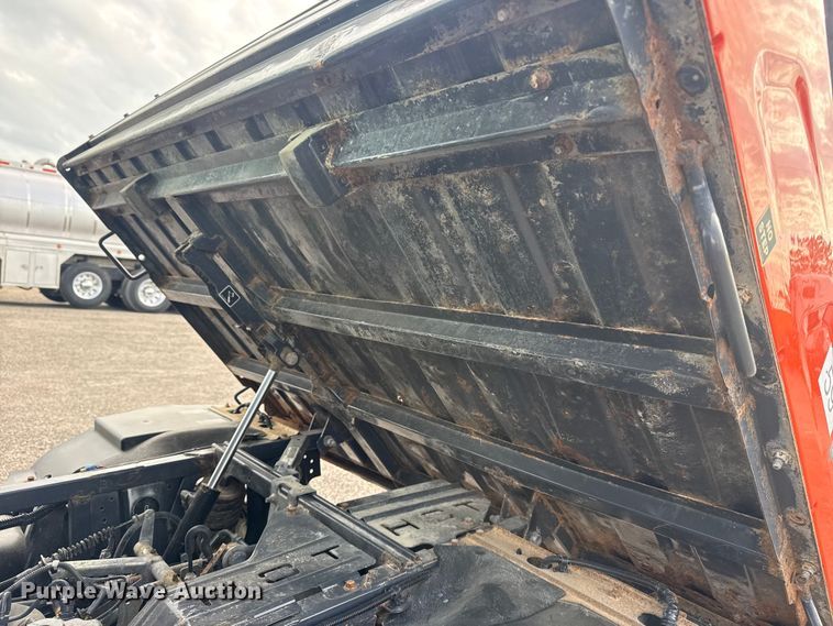 image for item EG8966 2015 Kubota RTV-X900 utility vehicle