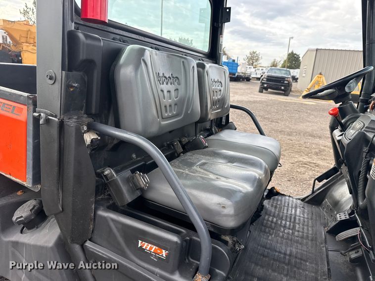 image for item EG8966 2015 Kubota RTV-X900 utility vehicle