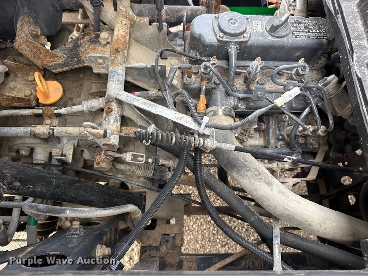 image for item EG8966 2015 Kubota RTV-X900 utility vehicle