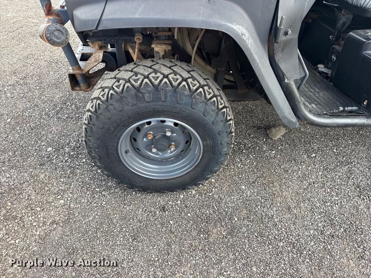 image for item EG8966 2015 Kubota RTV-X900 utility vehicle