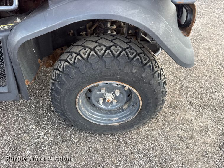 image for item EG8966 2015 Kubota RTV-X900 utility vehicle