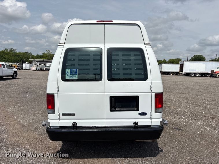 image for item EG9122 2008 Ford E150 handicap accessible prisoner transport van